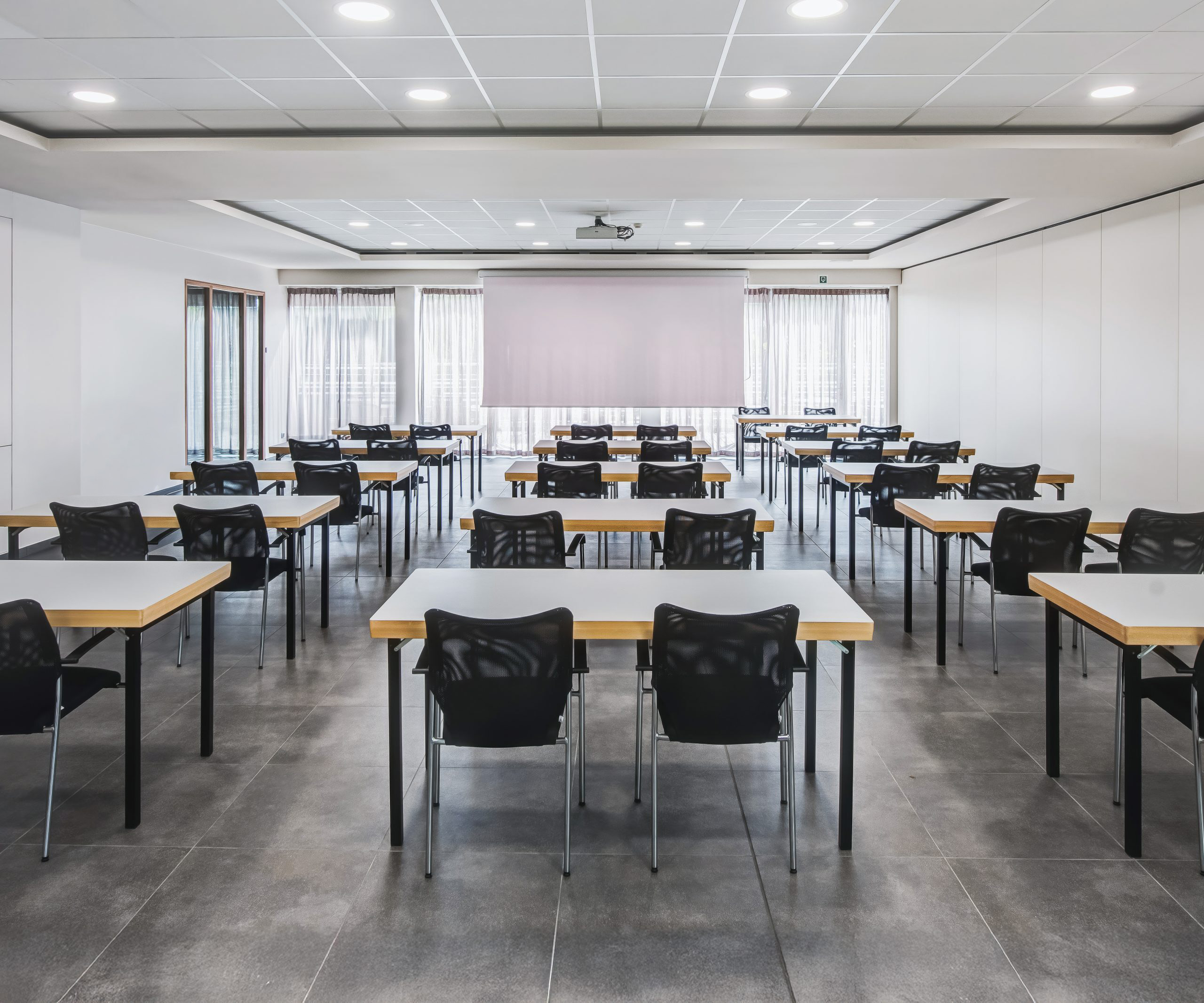 boardrooms_projector_website copy